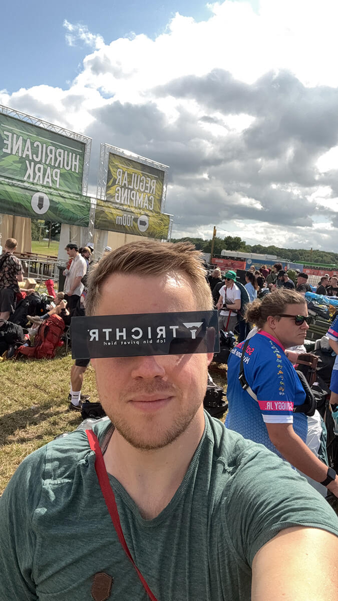 TRICHTR SPEED Brille auf dem Festival