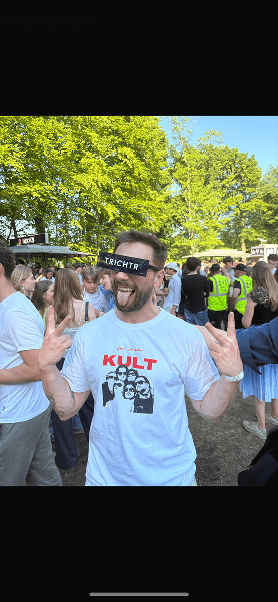 TRICHTR SPEED Brille im Einsatz – Party-Accessoire